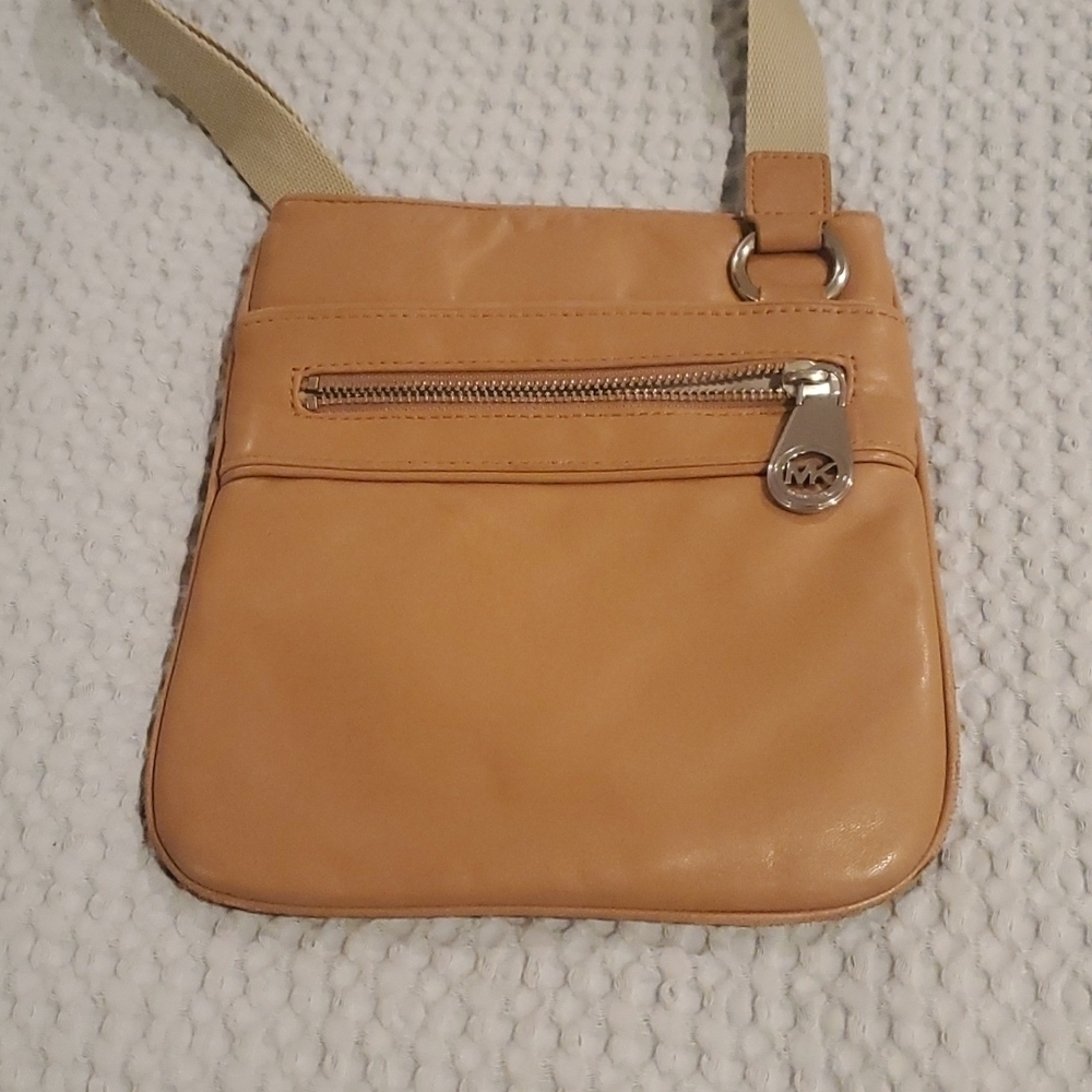 Michael Kors Jamesport Crossbody Leather Purse